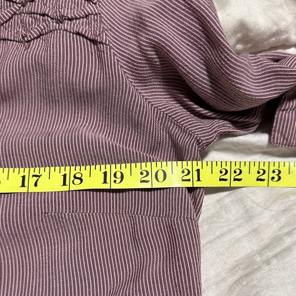 Bandolino‎ Women's Mauve Blouse - Picture 13 of 16